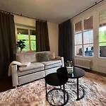 Stilvolle Mit Dom-blick & Balkon Zentral In * St. Blasien