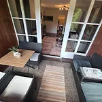 Stilvolle Mit Dom-blick & Balkon Zentral In شقة