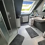 Stilvolle Mit Dom-blick & Balkon Zentral In شقة