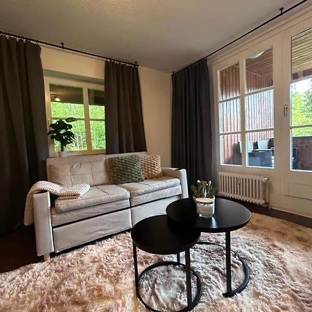 Stilvolle Mit Dom-blick & Balkon Zentral In * سانت بلاسين